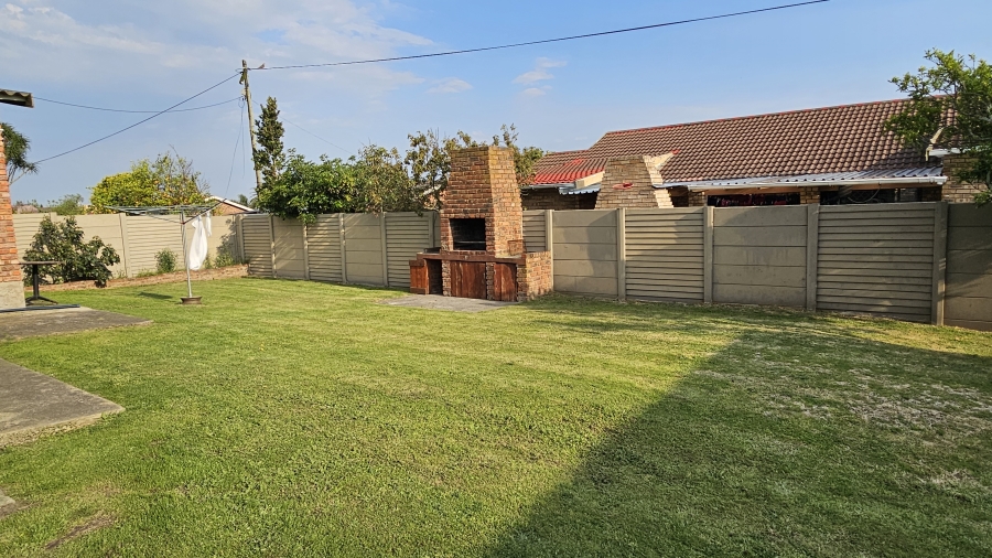2 Bedroom Property for Sale in Rowallan Park Eastern Cape